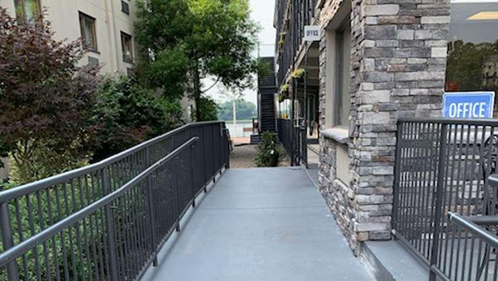 Waterfront Inn Phl Airport เอสซิงตัน ภายนอก รูปภาพ